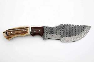 Outil utilitaire d'extérieur en acier Damas forgé à la main, à double tranchant, avec manche en bois de cerf - Product Image 2