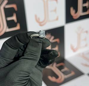 Anillo de Plata de Ley 925 con Corte Esmeralda y Diamante Moissanita, Precio al por Mayor, Anillo Solitario para Mujer, Joyería Fina - Product Image 1