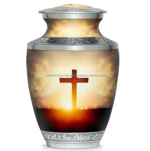 Urnes de crémation en laiton de la meilleure qualité pour les cendres humaines | Urnes pour adultes | Urnes décoratives - Product Image 1