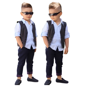 Gilet pour tout-petits Garçons sans manches en coton polaire matelassé léger respirant pour l'extérieur avec logo personnalisé en relief OEM ODM Vente en gros - Product Image 2