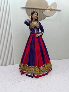 Women Traditional <b>Lehenga</b> Choli Set Purple <b>Red</b> Floor-Length Embroidered Ethnic Outfit <b>Wedding</b> Navratri India Pakistan Style Rion - Product Image 4