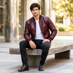 Blouson Bomber en Cuir Gaufré Bordeaux Respirant pour Homme avec Fermeture Éclair Premium et Coupe Moderne - Product Image 2