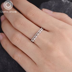 Anillo Clásico de Eternidad para Mujer Charm_Jewells con Moissanita de Corte Cojín de 3 GM, Chapado en Oro sobre Plata, Certificado IGI, Engaste de Puntas - Product Image 4