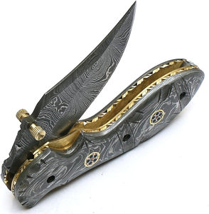 Couteau pliant en acier Damas personnalisable avec manche décoratif, couteau à double lame fait main pour le camping en plein air - Product Image 4