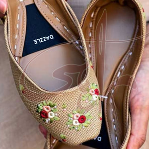 Nouvelles chaussures imprimées antidérapantes pour femmes, en jute, semelle antidérapante, fabrication professionnelle de haute qualité - Product Image 4