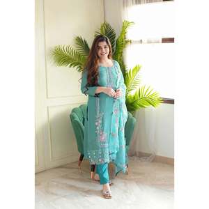Conjunto de traje de fiesta de diseñador para mujer con hilo bordado y trabajo de lentejuelas - Product Image 2