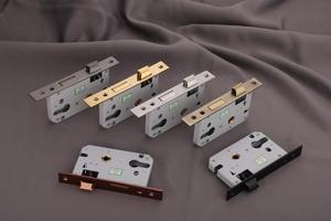 Manijas y Perillas Modernas de Lujo para Gabinetes de Cocina, Baño y Armario, 50x45mm, Fabricadas en Gujarat, Suministro de Herrajes al por Mayor - Product Image 5