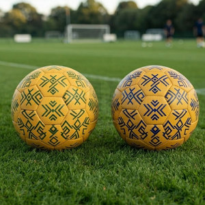 Nouveau ballon de football thermocollé de qualité supérieure, professionnel, pour compétition et entraînement, durable, fabriqué à la machine, léger - Product Image 3