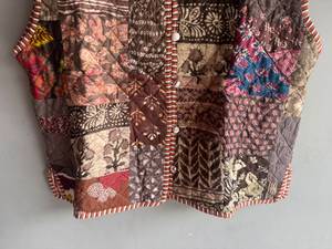 Chaleco Acolchado Floral para Mujer, Cuello en V, Sin Mangas, Chaqueta de Otoño con Bolsillos Estampados, Relleno de Poliéster, Largo Regular, REGALO PARA ELLA - Product Image 5