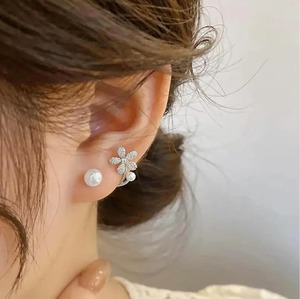 2in1 Silver Toned Floral Design <b>Pearl</b> <b>Earrings</b> for Women Elegant Flower Stud Jewelry for Party and Daily Wear for Sale - Product Image 3