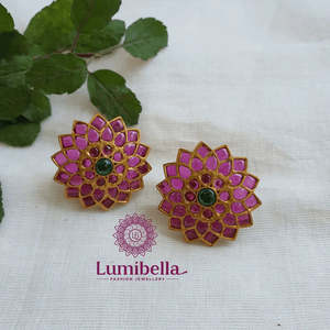 Vintage Gold Plated Pearl Stud Earrings-round Geometric Design for Party - Product Image 2
