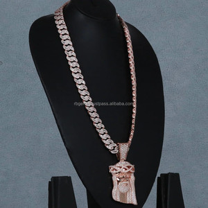 Pendentif chaîne à maillons personnalisée en argent 925 plaqué or jaune avec diamants Moissanite VVS, style Hip Hop Iced, symbole chrétien, cadeau de fiançailles pour homme - Product Image 4