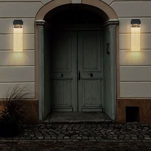 Applique da Esterno Moderna da 18 Pollici, Impermeabile, con LED da 12W e Cristalli a Bolle, Finitura Nera, Confezione da 1, di Dow - Product Image 3