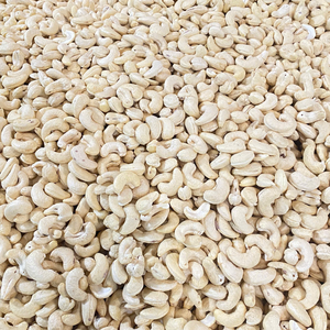 Cheap Bulk Ready To Ship Cashew W320 Cashew Nuts Kaju Badam 1Kg Low Moq Santigo - Product Image 1