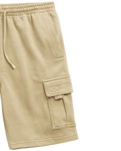 Shorts cargo pour hommes en beige sable, taille élastique, cordon de serrage, style streetwear décontracté, avec poches latérales, shorts d'été, fabricant - Product Image 5