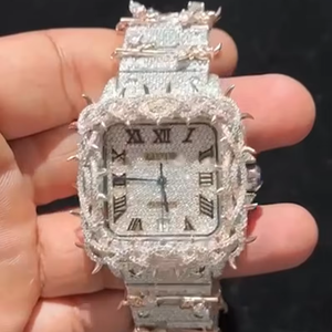 Reloj de Lujo con Diseño de Espinas, Diamantes Incrustados, Dorado y Plateado, Estilo Hip Hop, Bisel con Púas, Estilo Real, Automático, con Correa de Brazalete - Product Image 1