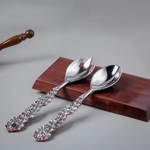 ชุดช้อนส้อมสแตนเลสหรูหราสำหรับเสิร์ฟสลัด บุฟเฟ่ต์ และจัดแต่งโต๊ะอาหาร - Product Image 5