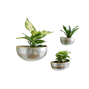 Ensemble de 3 jardinières murales en métal galvanisé style ferme, vases muraux suspendus rustiques vintage avec motif floral en relief - Product Image 3