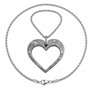Collar con Colgante de Corazón de Acero de Damasco Hecho a Mano con Diseño Texturizado Recortado, Regalo para el Día de San Valentín - Product Image 4