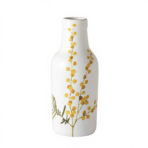 Vase en céramique blanche artistique avec motif floral jaune peint à la main, forme de bouteille élégante et accent élégant pour un style de maison moderne - Product Image 1