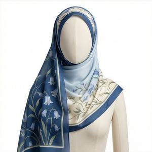 Pañuelo de nailon largo y estrecho con estampado floral elegante y borlas, suave y transpirable, nuevo estilo, para mujer, venta al por mayor, accesorio de moda y estilo para la cabeza. - Product Image 1