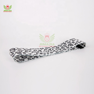 ชุดยางยืดออกกำลังกายสำหรับบริหารสะโพกผู้หญิง แบบวงกลม กว้าง กันลื่น สำหรับออกกำลังกายกล้ามเนื้อก้น ทำจากโพลีเอสเตอร์คุณภาพสูง - Product Image 2