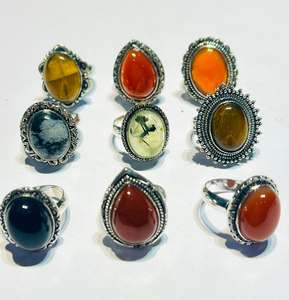 Anillo de Moda Unisex de Latón Bañado en Plata 925 con Gemas de Ónix, Cornalina y Ópalo Dendrítico Pehnite Vintage para Uso Diario - Product Image 2