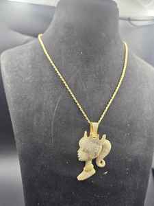 Pendentif visage de reine en moissanite taille ronde sertie de pierres, plaqué or, avec breloque en argent 925, bijoux fins, pendentifs et breloques - Product Image 3