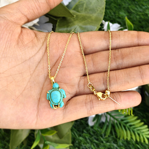 Collier pendentif tortue de mer en laiton plaqué or 18 carats, avec breloque turquoise bleue en forme d'animal, serti griffes, bijou unisexe - Product Image 5