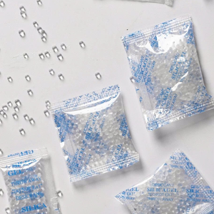 Gel de silice 1g 2g 3g 5g Déshydratant de qualité alimentaire pour garder les produits au sec Prévenir les moisissures Vietnam Fabricant Vente en gros - Product Image 2