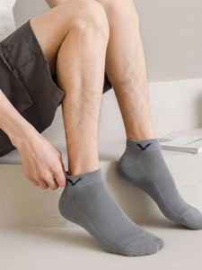 Wholesale Custom Printed Cotton Crew <b>Socks</b> Personalized Logo Athletic Casual <b>Socks</b> Unisex High Quality Fabric Premium <b>Socks</b> - Product Image 3