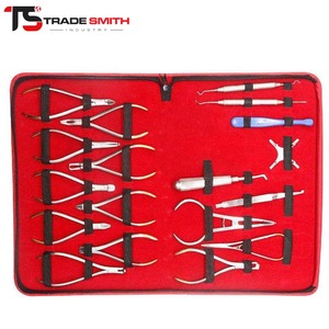 ชุดคีมถอนฟัน TSI Complete Dental Extraction Forceps Kit ทำจากเหล็กกล้าไร้สนิมแบบใช้ซ้ำได้ สำหรับการถอนฟันและการทำทันตกรรมคลินิก - Product Image 2