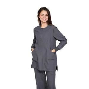 Ensemble de blouses médicales personnalisées à col montant semi-zippé, manches longues, gris anthracite, avec poches, pour infirmières (vente en gros) - Product Image 3