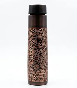 Bouteille d'eau écologique en cuivre pur, design floral antique Meenakari, anti-fuite, bienfaits ayurvédiques, idéale pour le yoga et la gym - Product Image 1