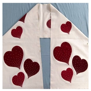 Camino de mesa de fabricación india para protección y decoración de mesas de comedor, disponible a un precio razonable desde India. - Product Image 1