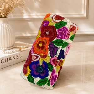 Bolso de mano artesanal para mujer con patrón de personajes y cuentas, estilo bohemio, bandolera con cadena, portátil, todo en poliéster - Product Image 4