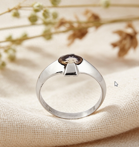 Pretty Oval Smokey <b>Quartz</b> Gemstone Silver <b>Ring</b> - Product Image 1