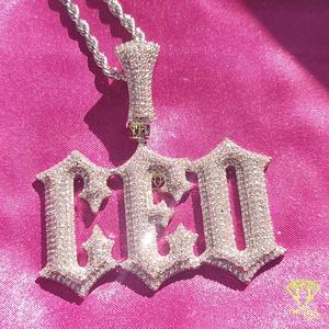 Pendentif Iced Out King avec diamants de laboratoire, collier à maillons cubains, bijoux streetwear hip-hop - Product Image 6