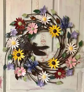 Corona Floral Rústica de Metal con Libélula, Flores Decorativas Hechas a Mano, Corona Redonda sin Luces - Product Image 1