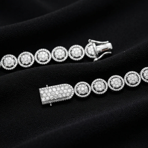 Collier chaîne tennis en argent sterling 925 plaqué or avec moissanite taille brillant et halo glacé, unisexe, pour fêtes et occasions hip-hop - Product Image 6