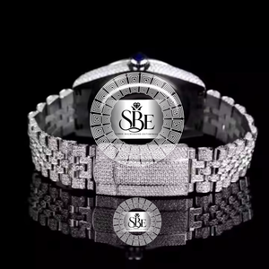 Montre chronographe simple en acier inoxydable carré de luxe la plus vendue, incrustations de diamants Moissanite, mouvement à quartz, calibre ETA - Product Image 3