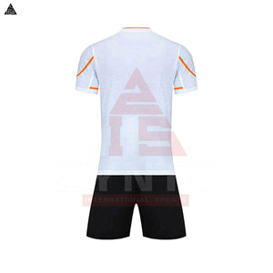 Vêtements de football imprimés numériquement, personnalisables avec votre propre logo, prix de gros, uniforme de football pour hommes - Product Image 2