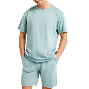 Conjunto de Pantalones Cortos de Verano de Dos Piezas con Logotipo Personalizado para Hombre, Unisex, Transpirable, de Poliéster/Algodón, Talla Grande, de Secado Rápido, Estilo Urbano, Camiseta Deportiva - Product Image 1