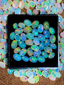 Lot de cabochons d'opale éthiopienne, ovales, blancs arc-en-ciel, pierres précieuses naturelles, pour la création de bijoux, fournisseur en gros - Product Image 2