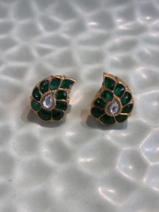 Pendientes de Flor Vintage con Baño de Oro de 22k y Esmalte Verde, Joyería Redonda para Uso Diario de Mujer, Regalo de Lujo - Product Image 2