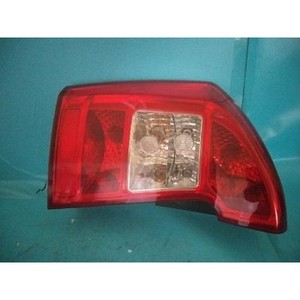 Luz Trasera Izquierda para Carens II 2006-2010 (Izquierda) Usada OEM 924011D000 - Product Image 1