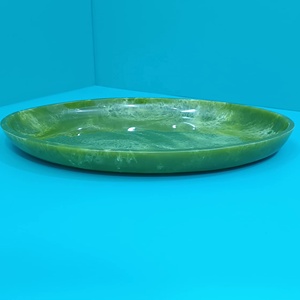 Assiettes en résine craquelée effet pierre fumée, forme irrégulière, motif personnalisé, luxe moderne, fait main, durable, passe au lave-vaisselle, pour aliments - Product Image 1