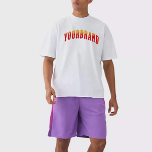 Ensemble streetwear d'été pour hommes, prix de gros, t-shirt oversize et short, tenue décontractée deux pièces, logo personnalisé, coupe ample, ensemble en coton - Product Image 4