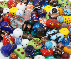 Cuentas de vidrio de colores mezclados, cuentas de varios estilos para la fabricación de joyería DIY, decoración y manualidades. - Product Image 2