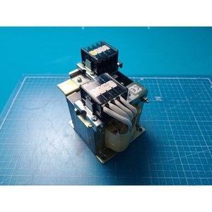 Tsuruta ตัวกรองสัญญาณรบกวนสามเฟส HEC-100UL42TF ไฟฟ้าใช้เป็นชิ้นส่วนอุปกรณ์เซมิคอนดักเตอร์รุ่นเก่า - Product Image 3